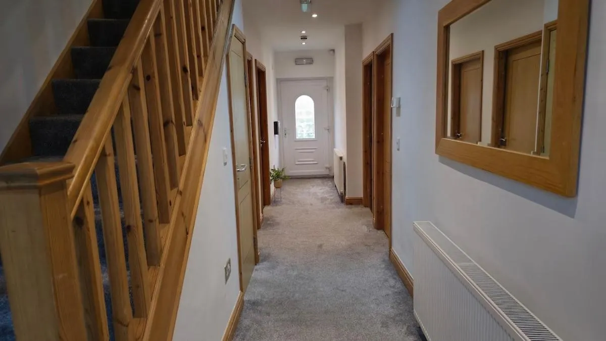 Family Friendly 3Br Near Peak District Sleeps 9 Villa Huddersfield